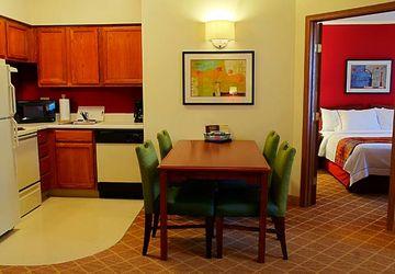 By Marriott Cleveland 3* Beachwood