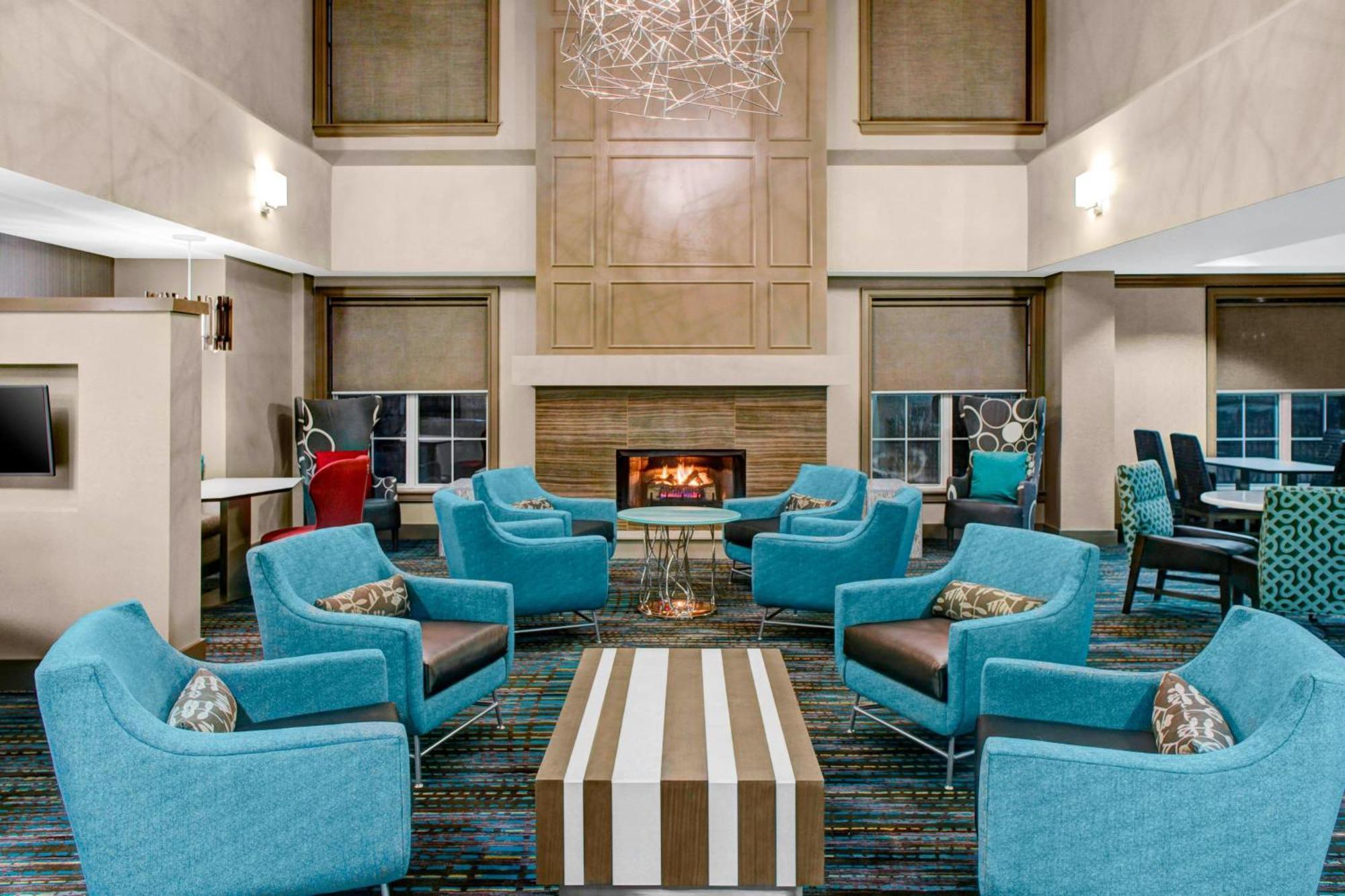 Hotel By Marriott Cleveland Beachwood