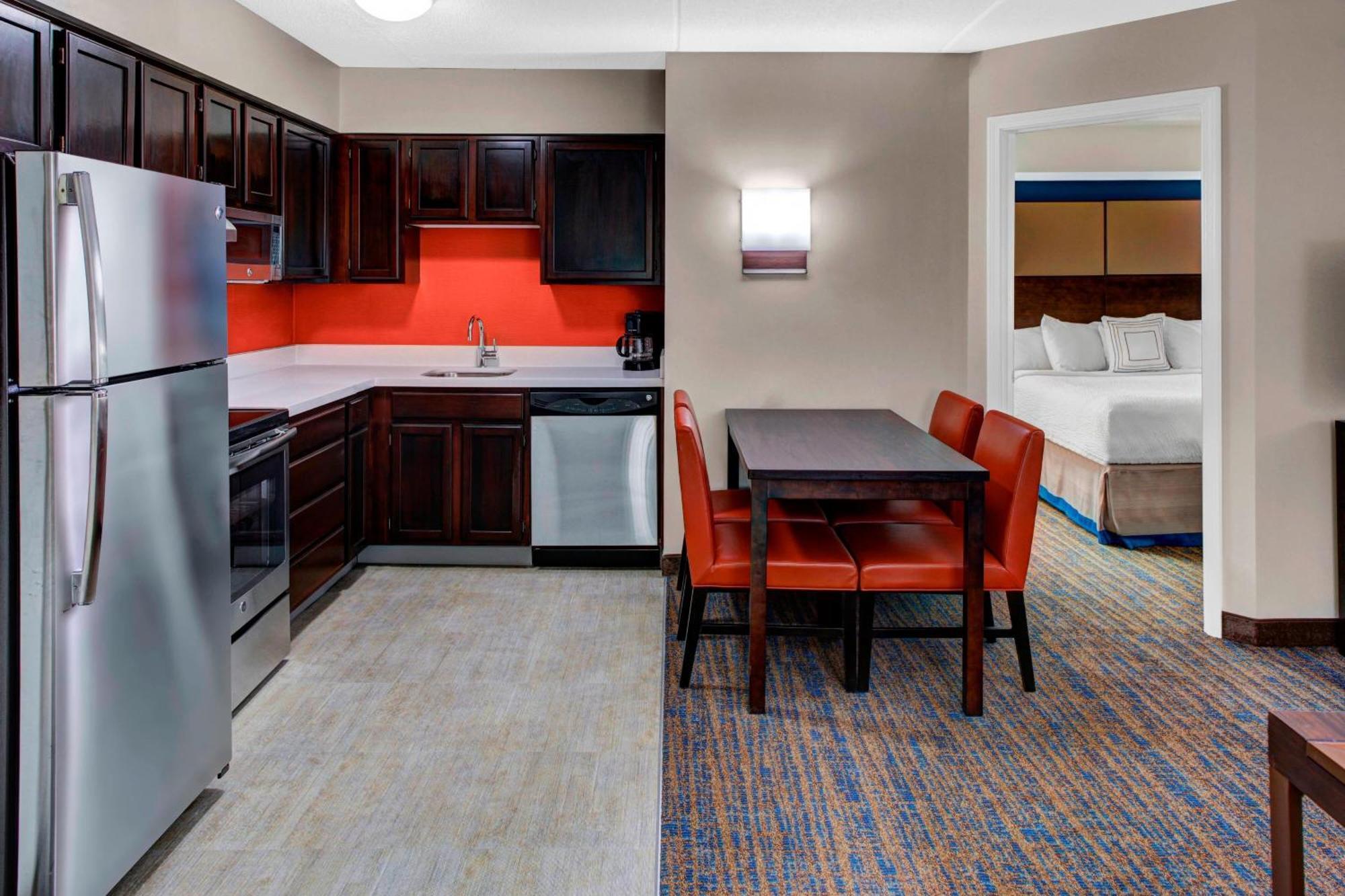 By Marriott Cleveland Hotel