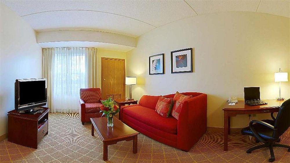 By Marriott Cleveland Beachwood